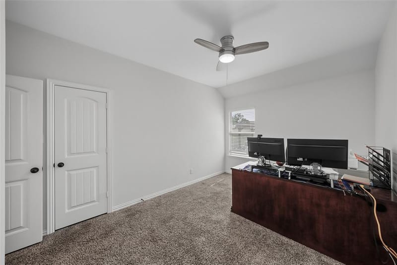 1268 County Road 4797, Springtown TX 76082 - Photo 32