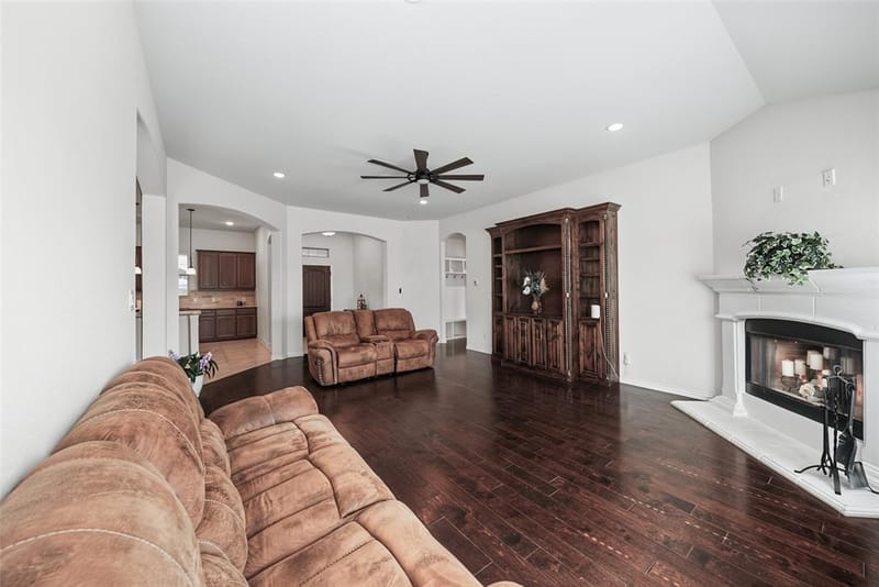 1268 County Road 4797, Springtown TX 76082 - Photo 28