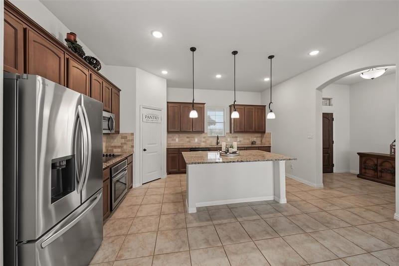 1268 County Road 4797, Springtown TX 76082 - Photo 18