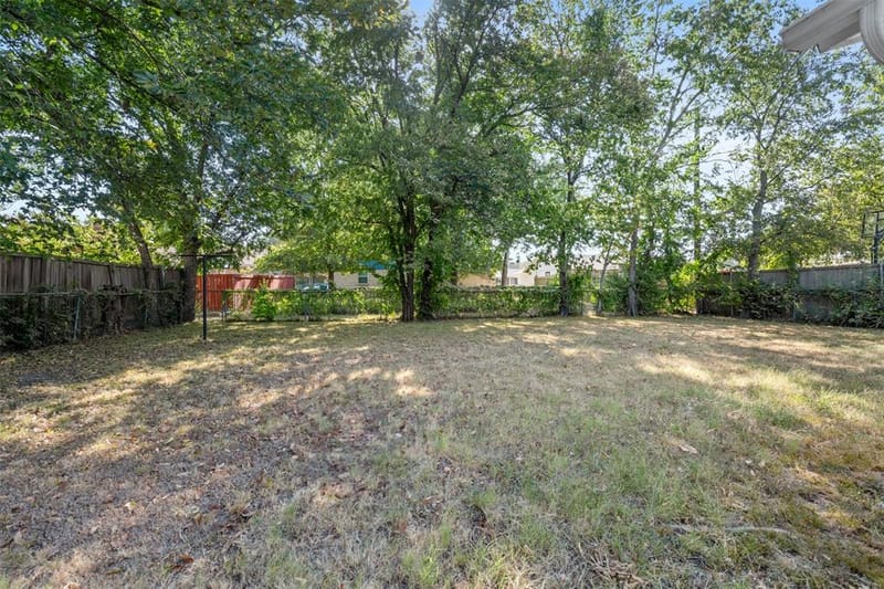 2409 Mccormick Street, Denton TX 76205 - Photo 14