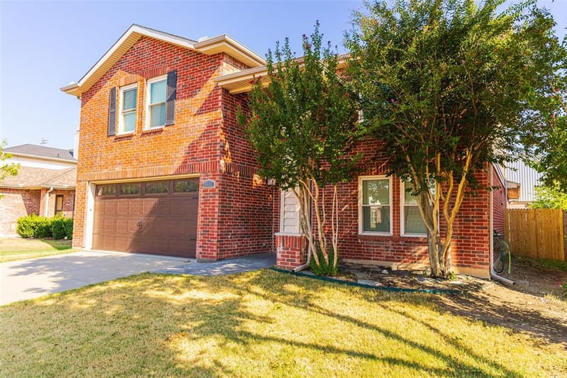 5537 Camarillo Drive, Fort Worth TX 76244