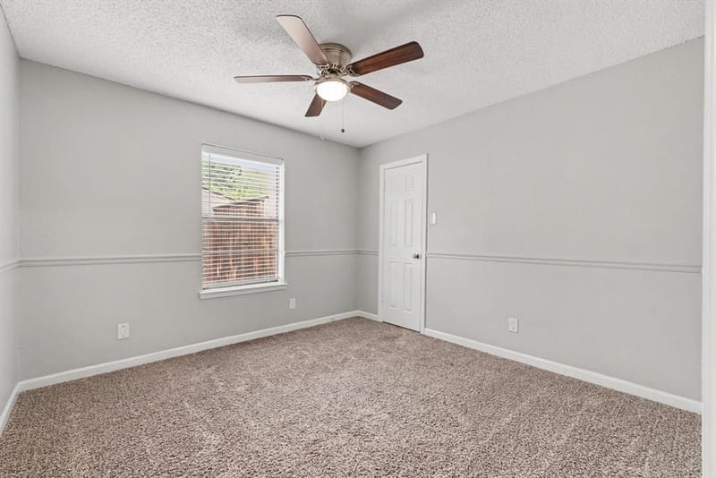 826 Glacier Lane, Grapevine TX 76051 - Photo 12