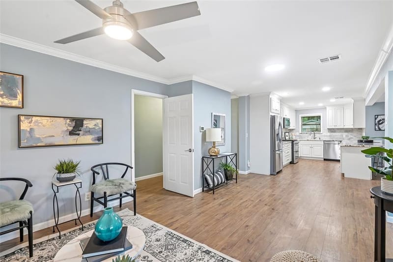 3438 Princeton Drive, Irving TX 75062 - Photo 6