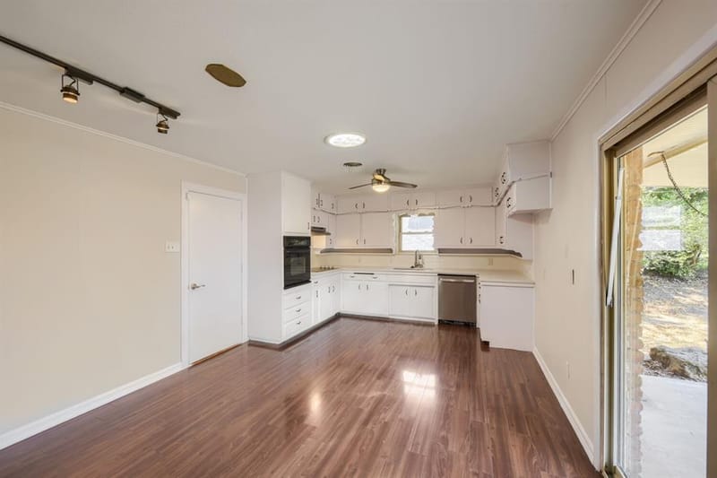 4105 Springbranch Drive, Benbrook TX 76116 - Photo 10
