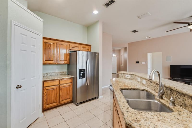 7266 Wild Wing Drive, Fort Worth TX 76120 - Photo 13