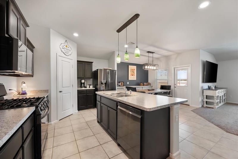 10321 Fort Belknap Trail, Crowley TX 76036 - Photo 7
