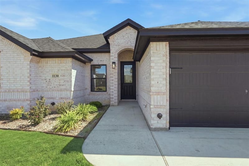1130 Wild Rose Drive, Tolar TX 76476 - Photo 4