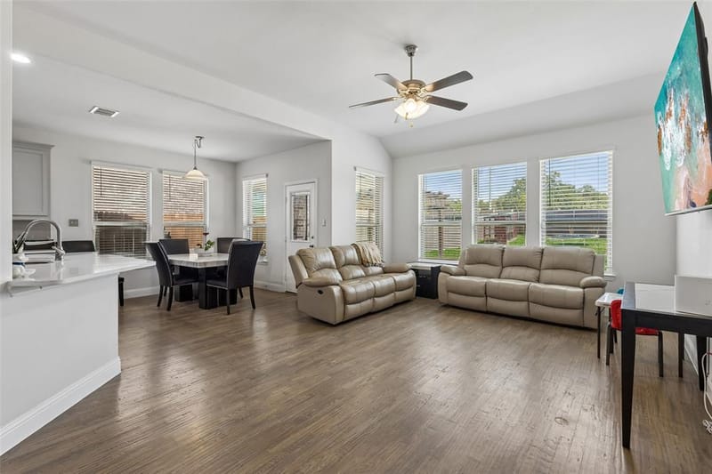 1304 Mountain View Lane, Kennedale TX 76060 - Photo 5
