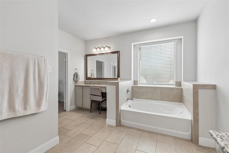1304 Mountain View Lane, Kennedale TX 76060 - Photo 18
