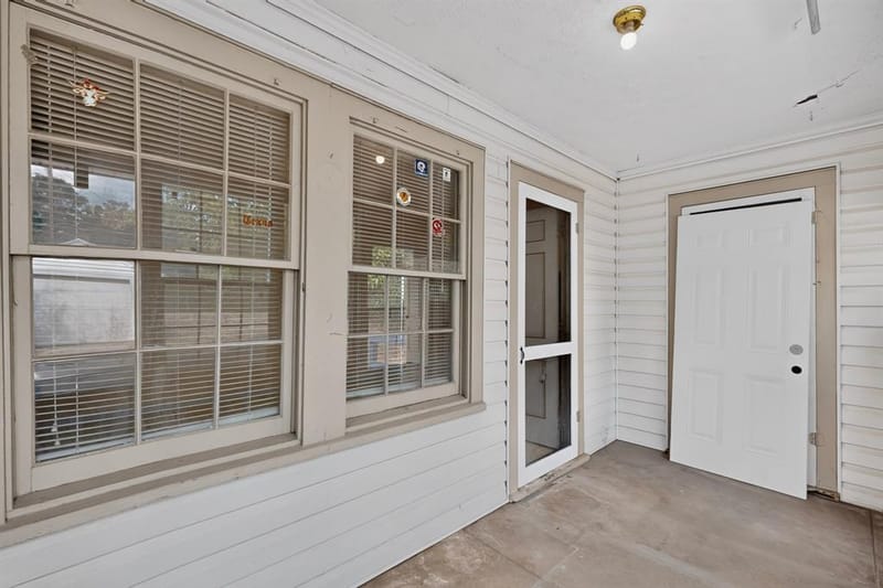 2006 S Ewing Avenue, Dallas TX 75216 - Photo 33