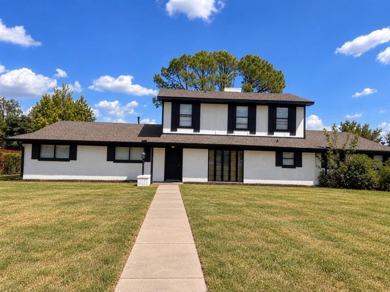 1419 S Rockwall Avenue, Terrell TX 75160