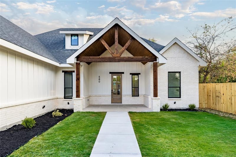 5805 Graham Street, Sansom Park TX 76114 - Photo 2