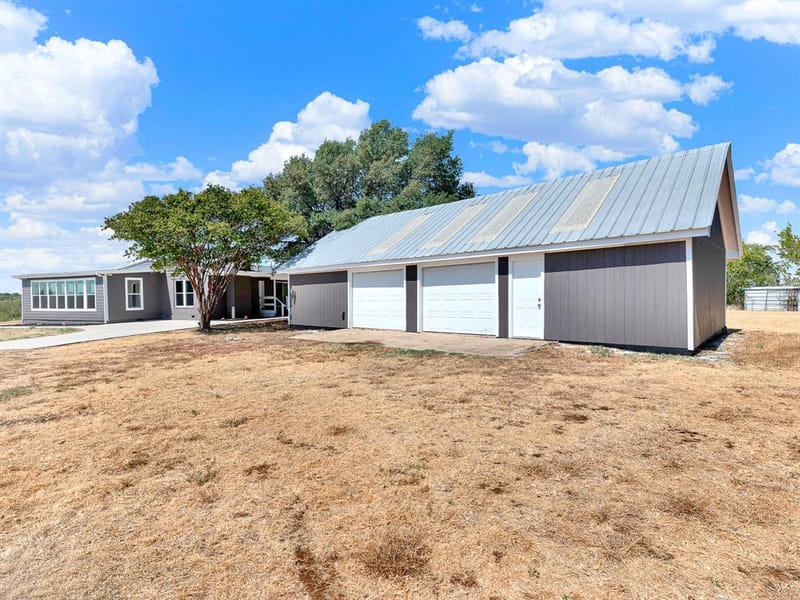 8116 Whispering Meadows Road, Joshua TX 76058 - Photo 38
