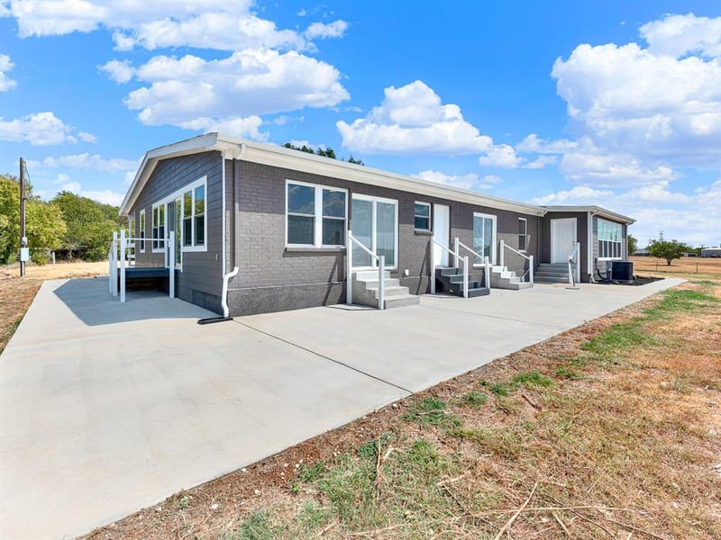 8116 Whispering Meadows Road, Joshua TX 76058 - Photo 35