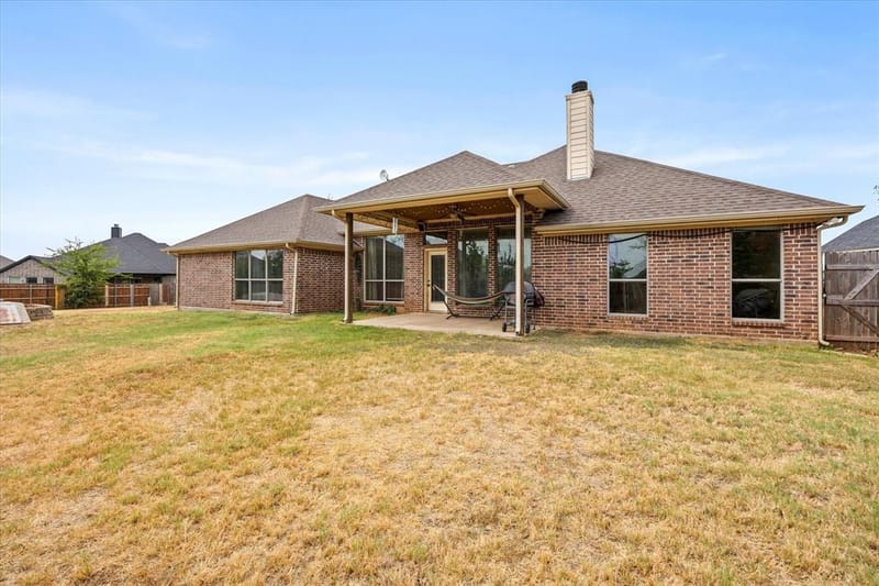 2804 Tour Court, Granbury TX 76049 - Photo 23
