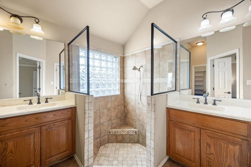 2804 Tour Court, Granbury TX 76049 - Photo 13