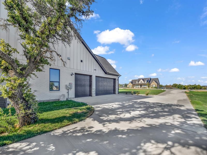 740 Burr Oak Lane, Weatherford TX 76085 - Photo 8