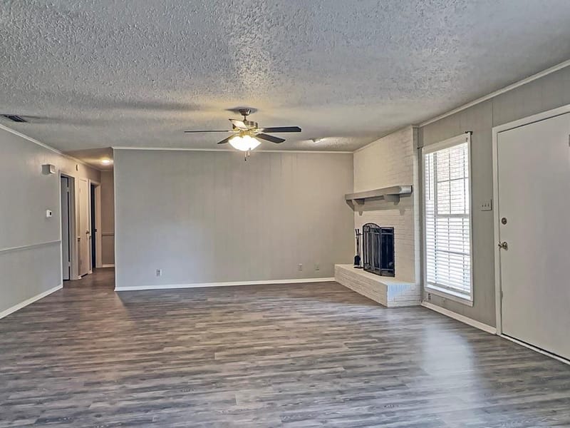 806 Humphrey Street, Athens TX 75751 - Photo 3