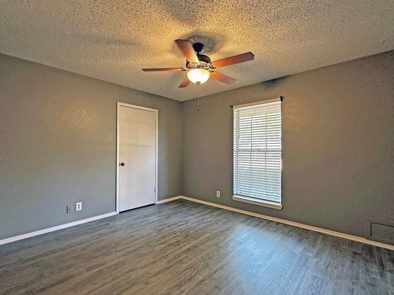 806 Humphrey Street, Athens TX 75751 - Photo 11