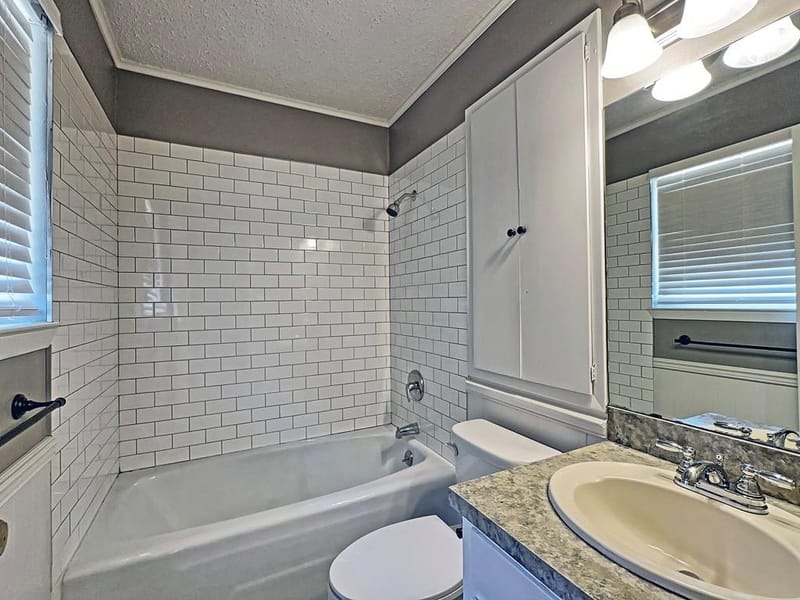 806 Humphrey Street, Athens TX 75751 - Photo 8