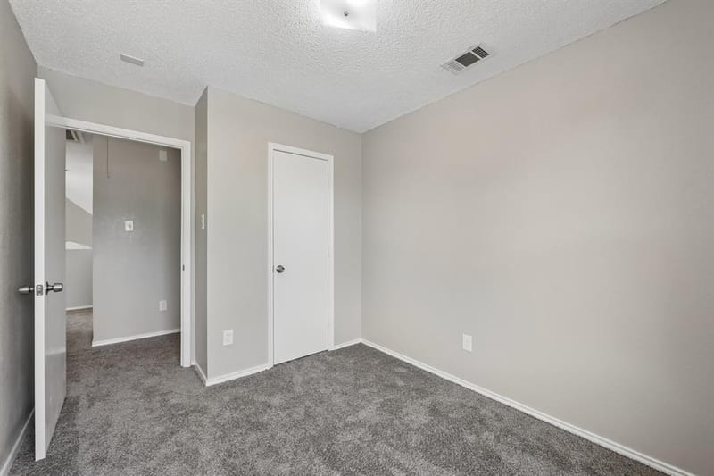 12627 Ridgeside Drive, Balch Springs TX 75180 - Photo 19