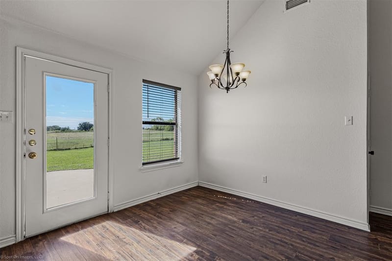 122 County Road 1380, Alvord TX 76225 - Photo 18