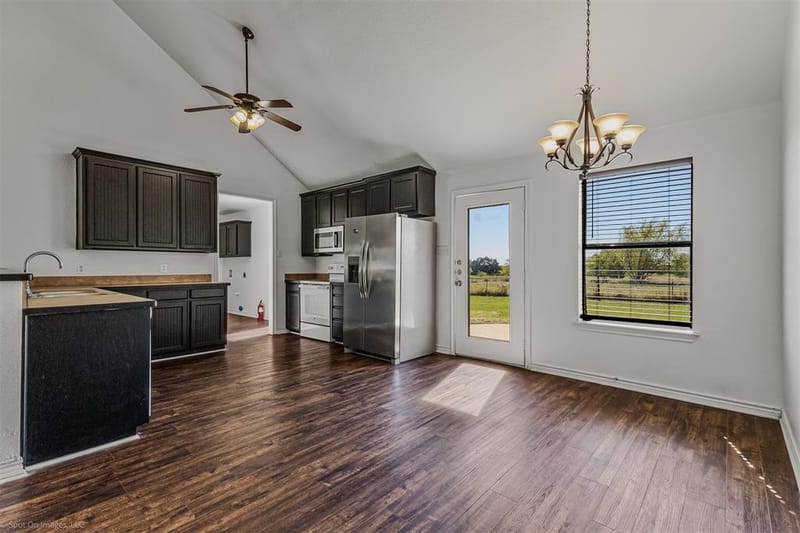 122 County Road 1380, Alvord TX 76225 - Photo 15