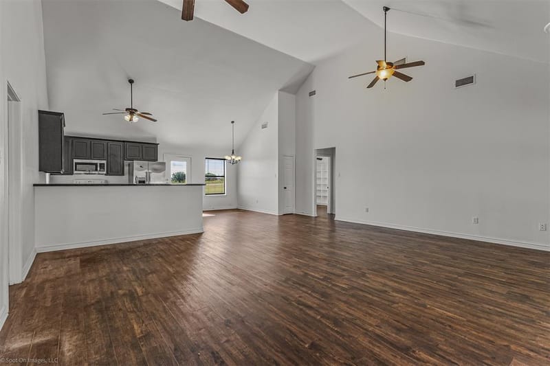 122 County Road 1380, Alvord TX 76225 - Photo 11