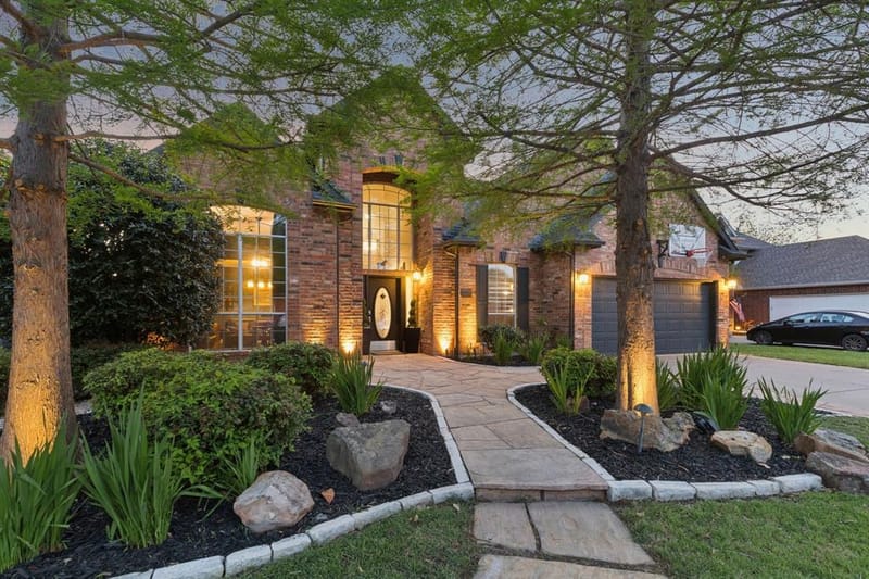 5805 Wilmington Drive, Frisco TX 75035 - Photo 2