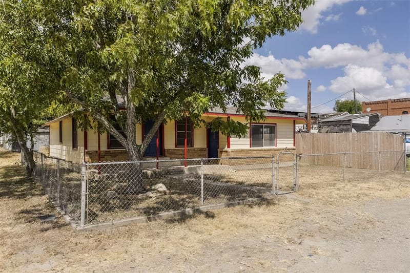 8170 S Highway 77, Forreston TX 76041 - Photo 26