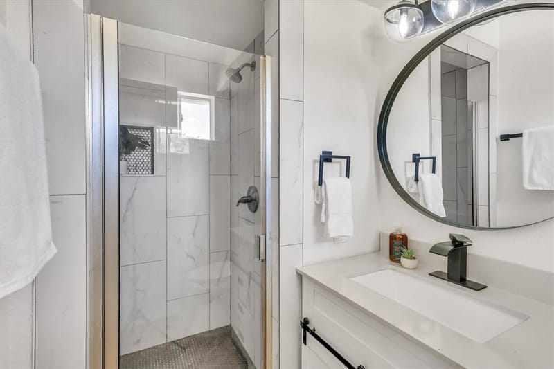3303 Lockmoor Lane, Dallas TX 75220 - Photo 22