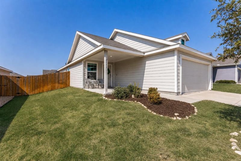 2717 Rosewater Lane, Fort Worth TX 76179