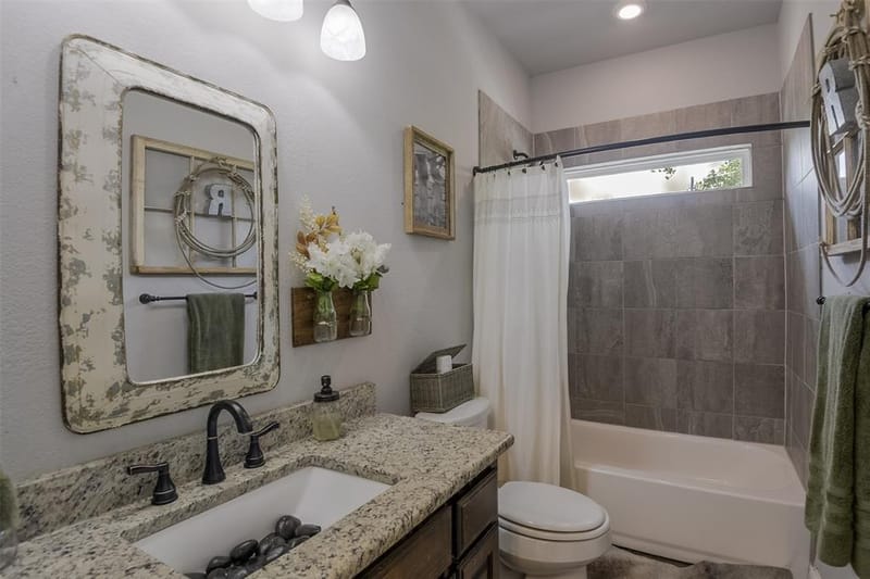 161 Laurie Lane, Waxahachie TX 75165 - Photo 6