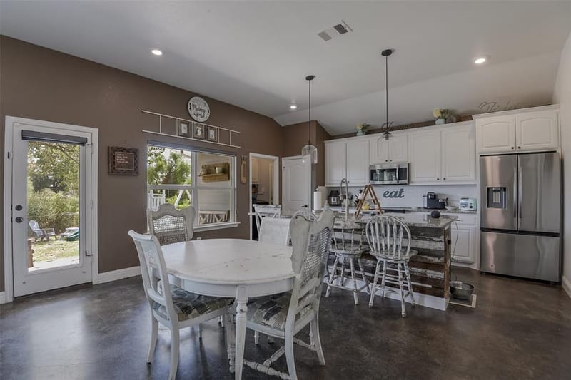 161 Laurie Lane, Waxahachie TX 75165 - Photo 14