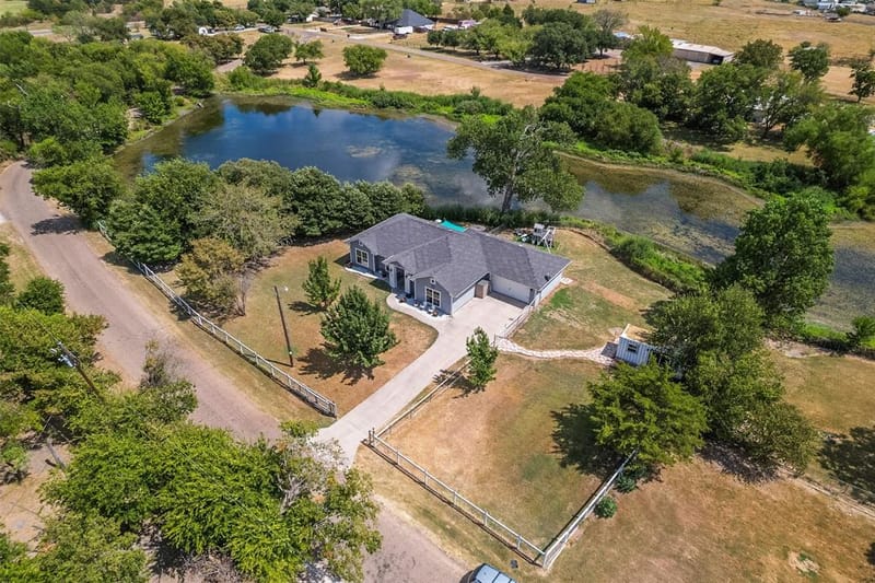 161 Laurie Lane, Waxahachie TX 75165 - Photo 25