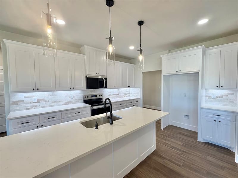 1013 Sabrina Court, Weatherford TX 76085 - Photo 12