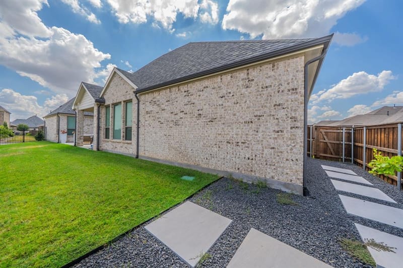 1518 Viridian Park Lane, Arlington TX 76005 - Photo 37