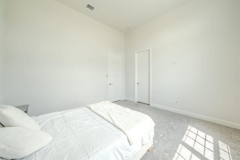 1518 Viridian Park Lane, Arlington TX 76005 - Photo 15