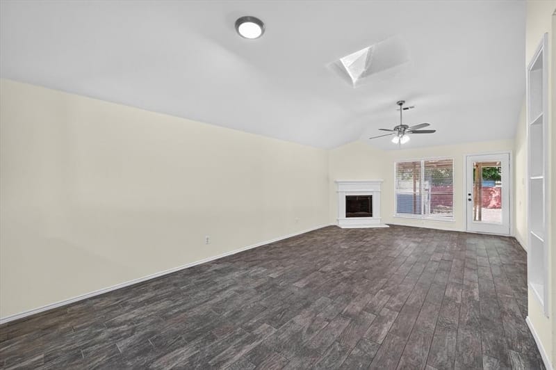 1137 Darren Drive, Burleson TX 76028 - Photo 5