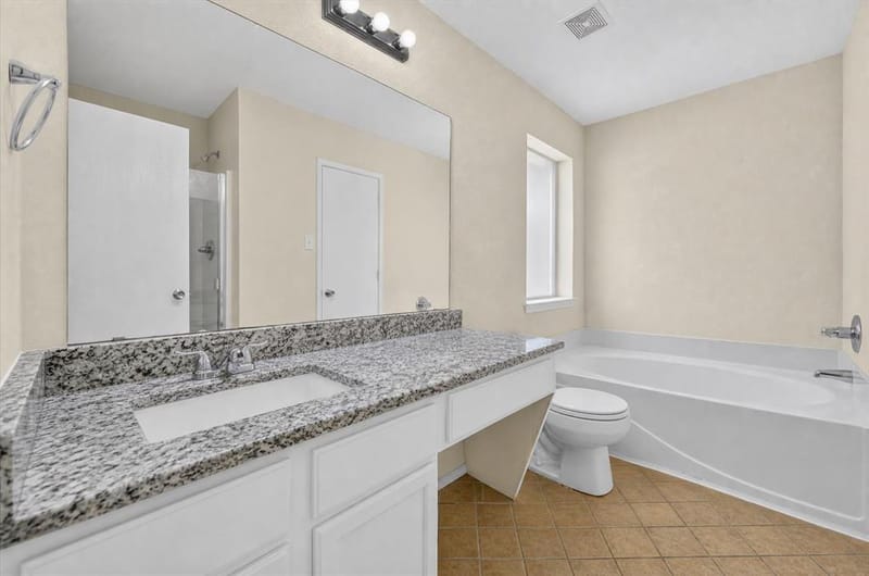 1137 Darren Drive, Burleson TX 76028 - Photo 15