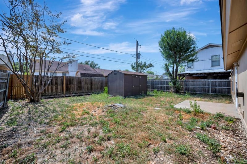 4210 Meadow Park Drive, Arlington TX 76017 - Photo 36