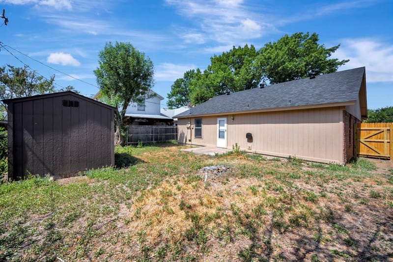 4210 Meadow Park Drive, Arlington TX 76017 - Photo 37