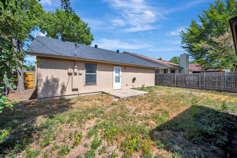 4210 Meadow Park Drive, Arlington TX 76017 - Photo 35
