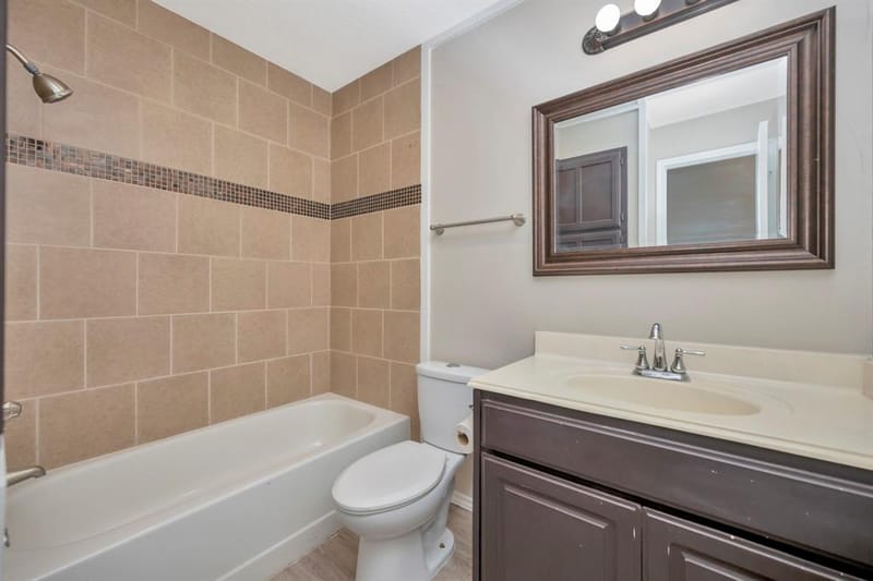 4210 Meadow Park Drive, Arlington TX 76017 - Photo 25