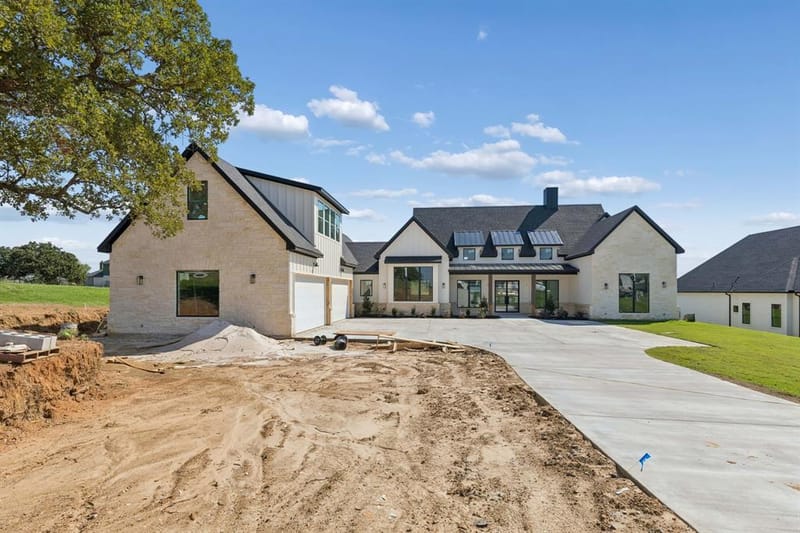 308 Mint Ridge Drive, Burleson TX 76028 - Photo 2