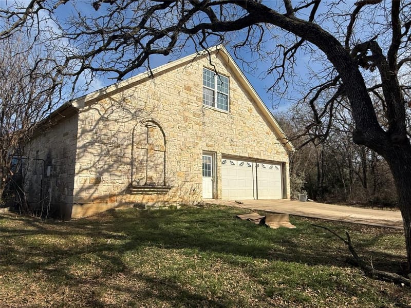 1700 Don Lee Road, Joshua TX 76058 - Photo 9
