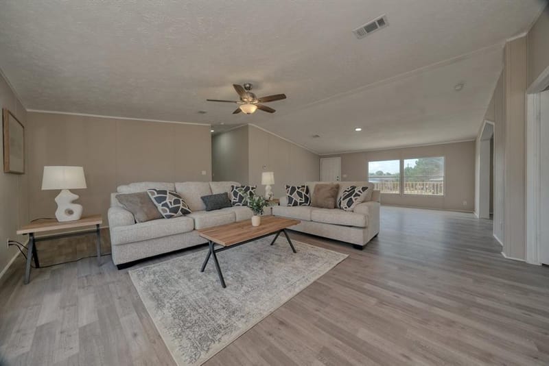 142 Vz County Road 4830, Ben Wheeler TX 75754 - Photo 8