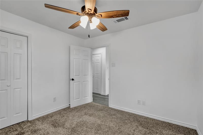 5504 James Avenue, Fort Worth TX 76115 - Photo 7