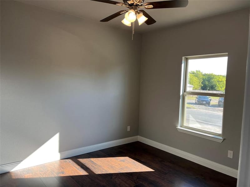4340 M Avenue, Fort Worth TX 76105 - Photo 9