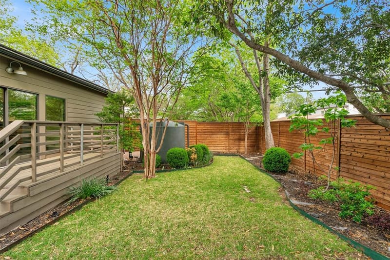 3938 Lively Lane, Dallas TX 75220 - Photo 31